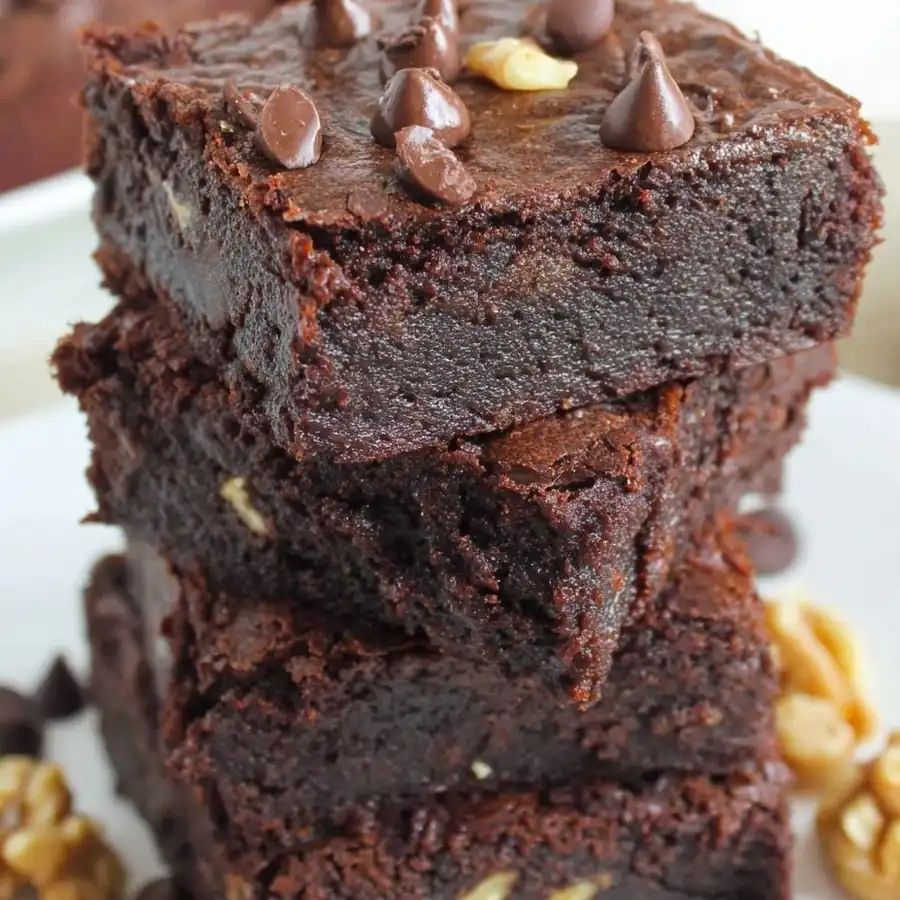 Best Homemade Fudgy Brownies – Moist & Rich 2026