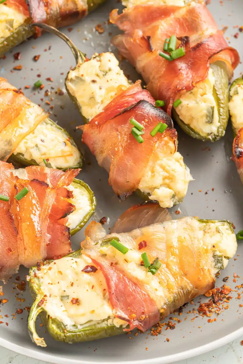 Bacon‑Wrapped Jalapeño Poppers: Heat Meets Crispy Sensations